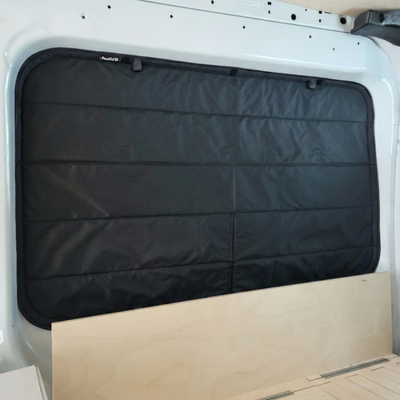 Couvre-Fenêtre Isolant Derrière Conducteur