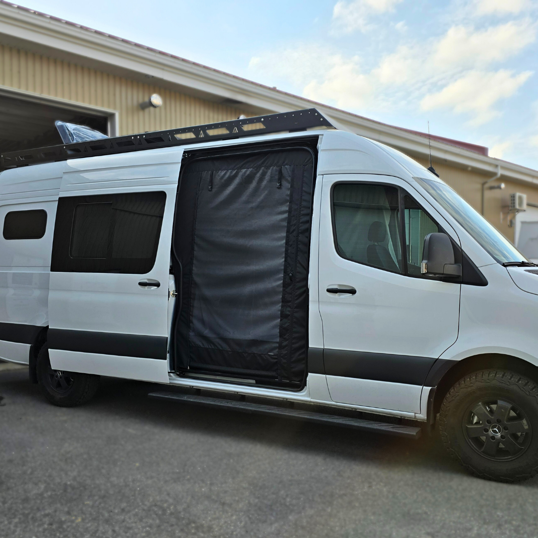 Sliding door bug screen for Mercedes Sprinter offering optimal ventilation and complete protection against mosquitoes. Specifically designed for the Mercedes Sprinter, this mosquito net ensures bug-free ventilation. Easily install it on your Mercedes Sprinter for a durable and effective solution.